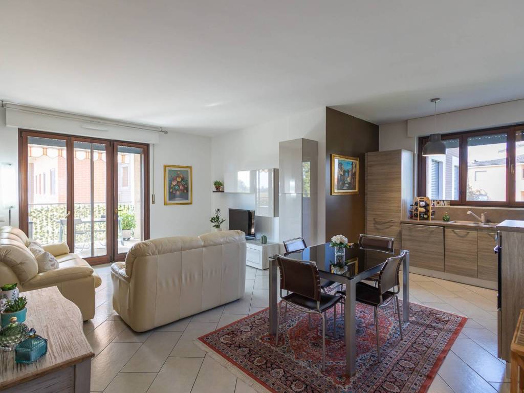 appartamento in vendita a Bareggio