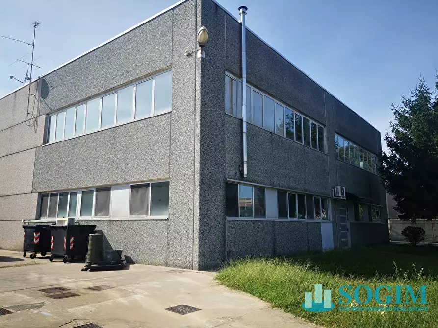 ufficio in vendita a Bareggio
