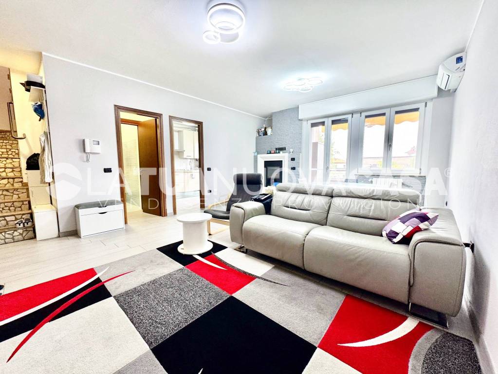 appartamento in vendita a Bareggio