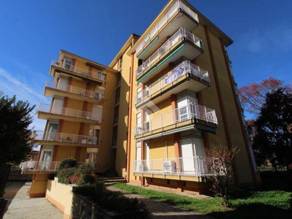appartamento in vendita a Bareggio