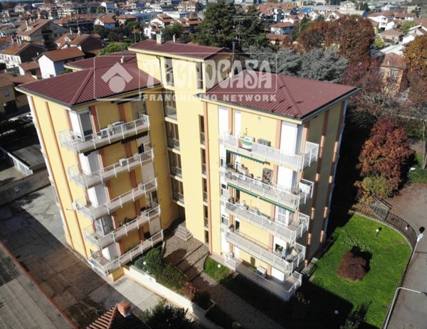 appartamento in vendita a Bareggio