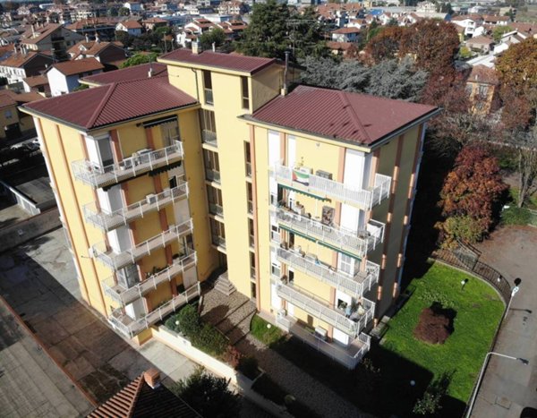 appartamento in vendita a Bareggio