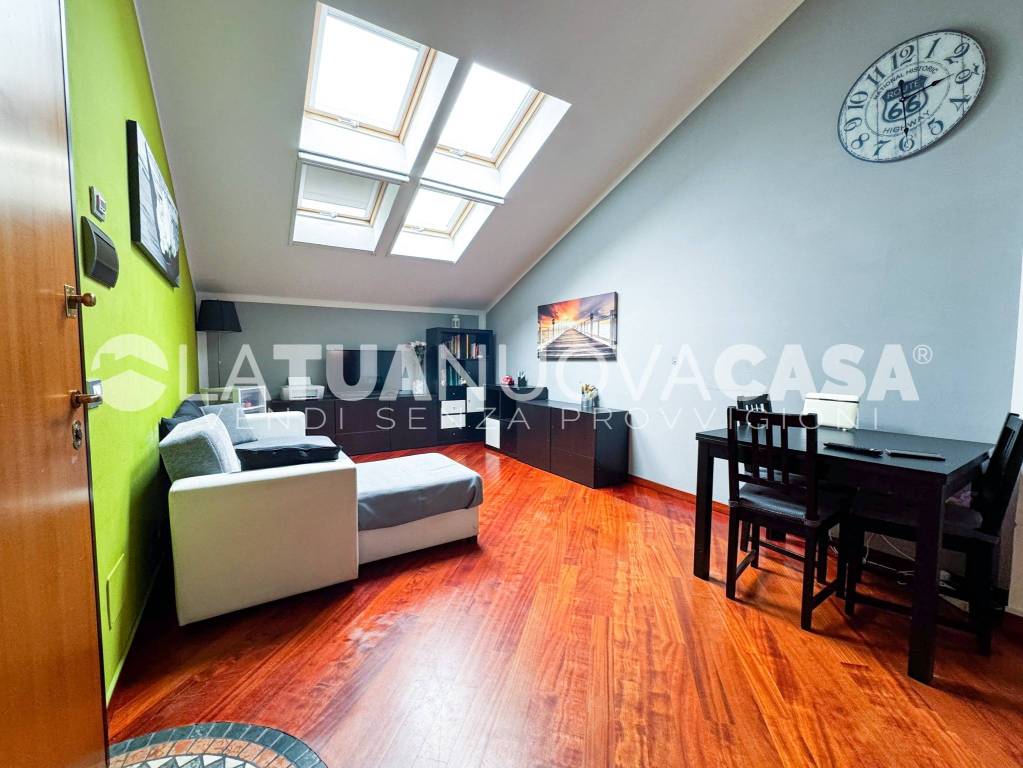 appartamento in vendita a Bareggio