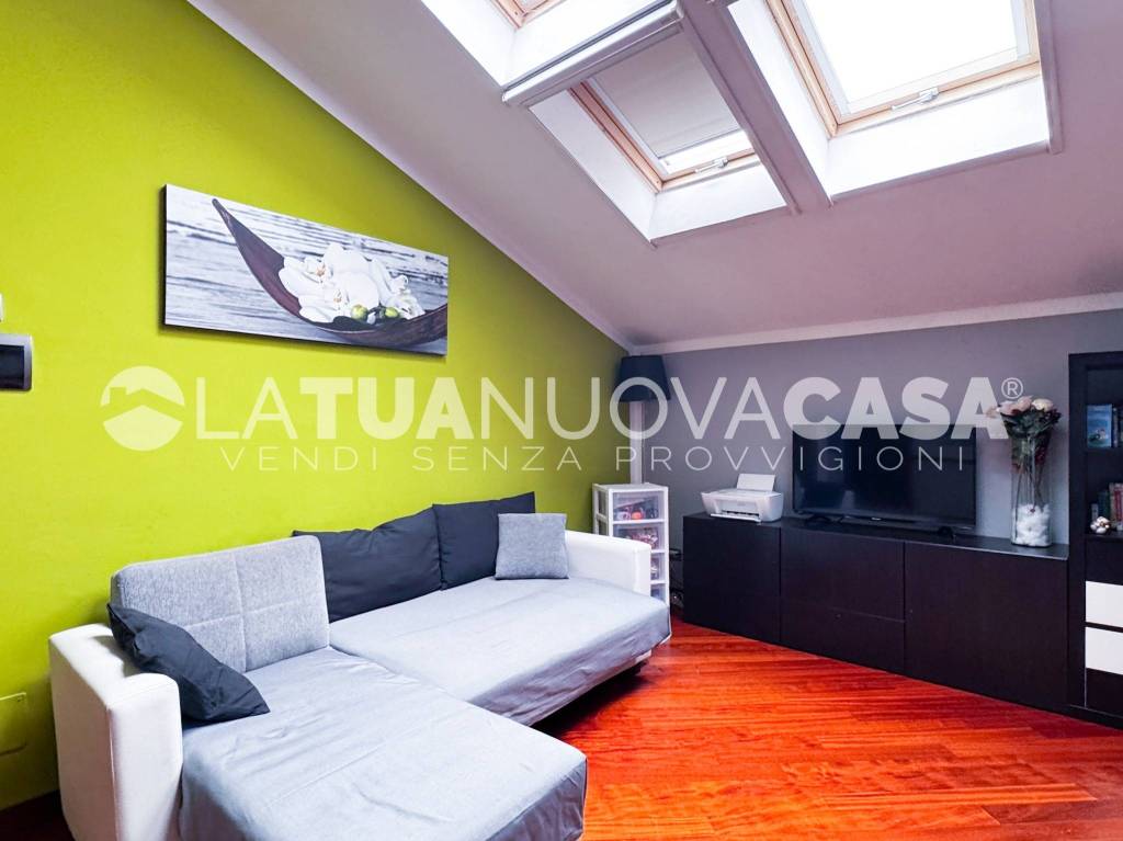 appartamento in vendita a Bareggio