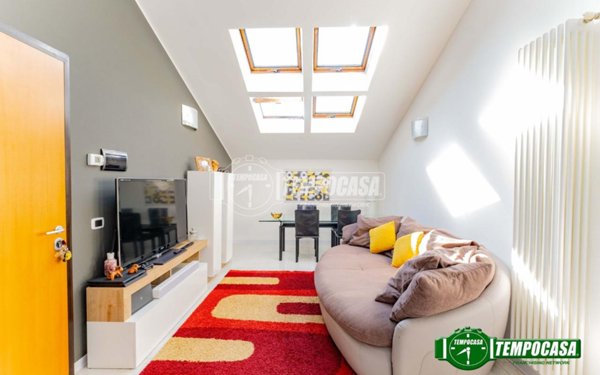 appartamento in vendita a Bareggio