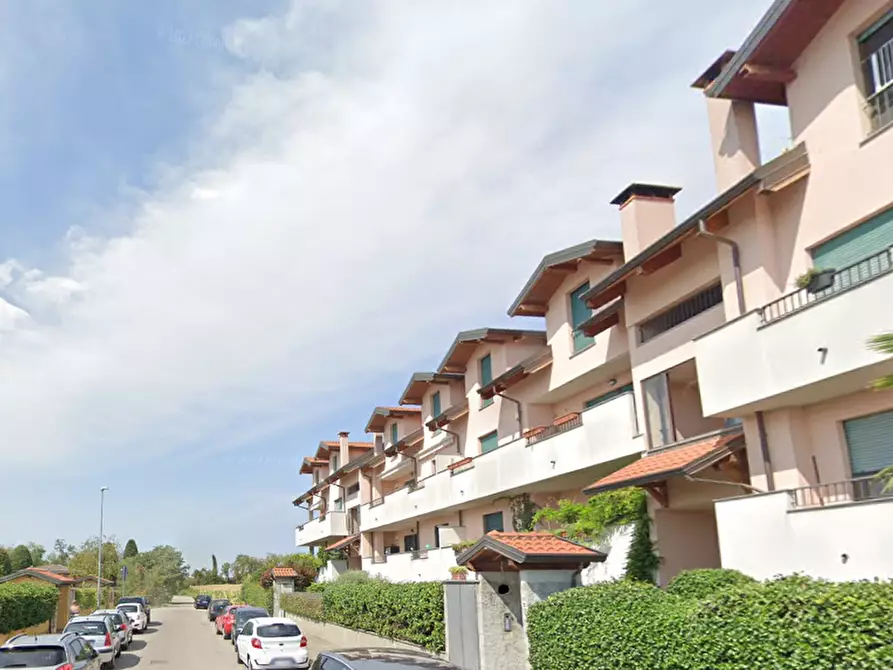 appartamento in vendita a Bareggio