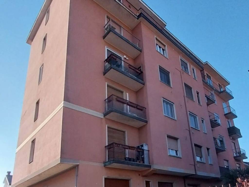 appartamento in vendita a Bareggio