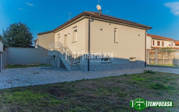 appartamento in vendita a Bareggio