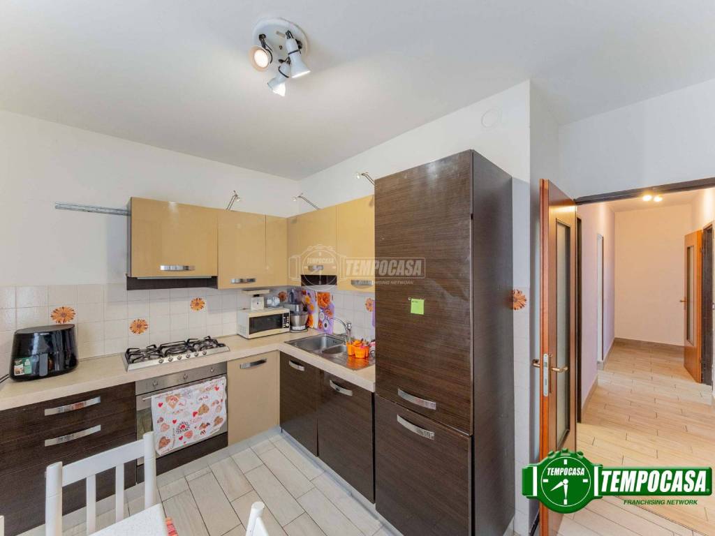 appartamento in vendita a Bareggio