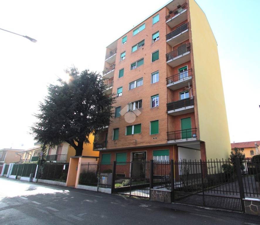 appartamento in vendita a Bareggio