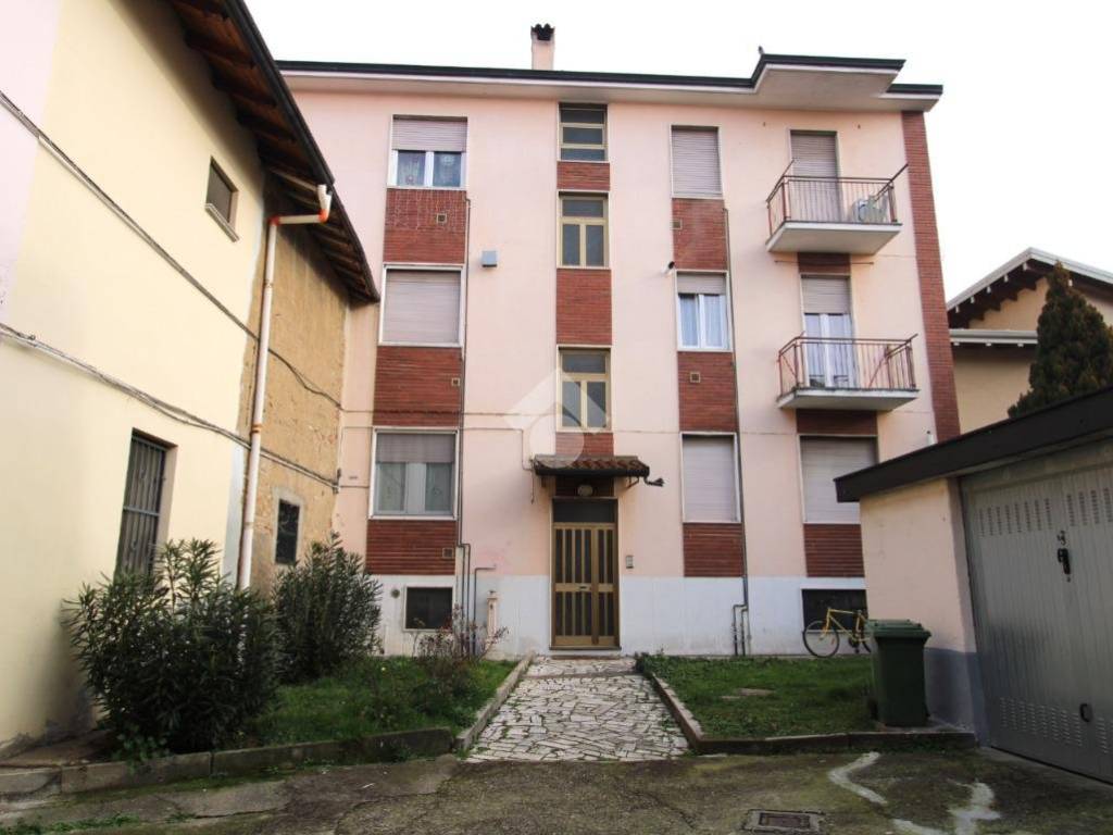 appartamento in vendita a Bareggio
