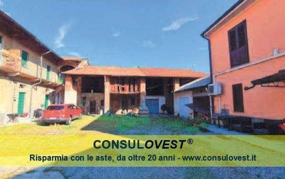 casa indipendente in vendita a Bareggio