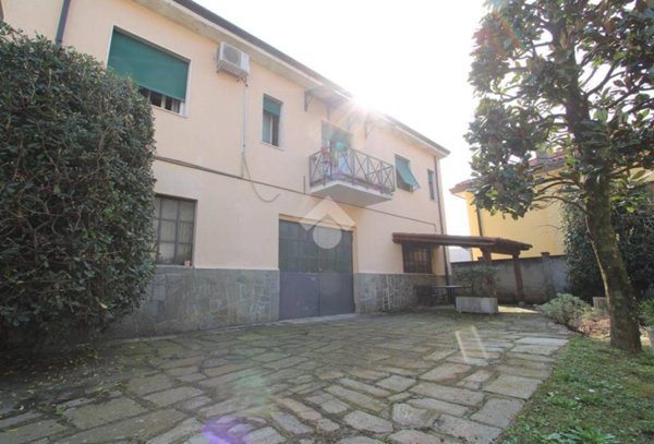 appartamento in vendita a Bareggio