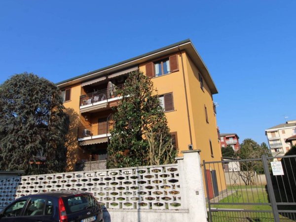 appartamento in vendita a Bareggio