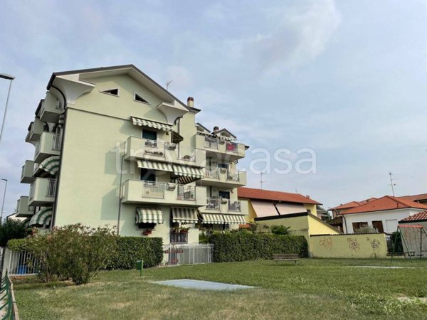 appartamento in vendita a Bareggio