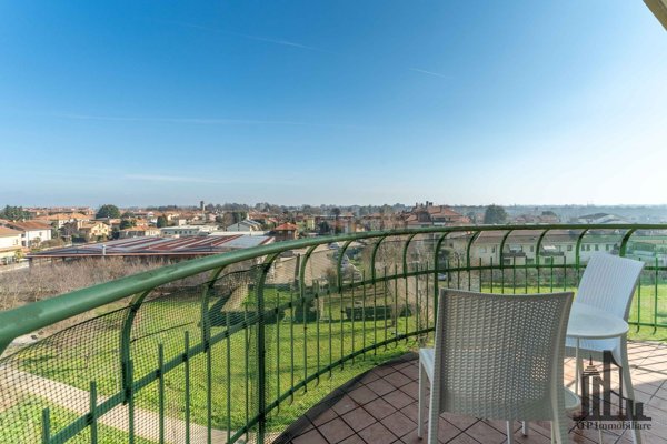 appartamento in vendita a Bareggio