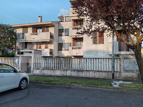 appartamento in vendita a Bareggio