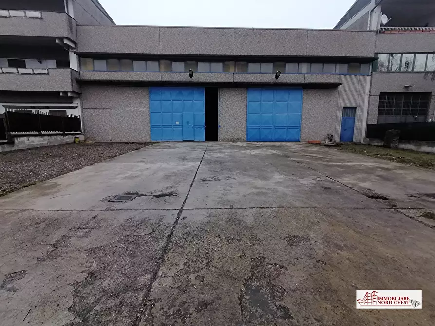 ufficio in vendita a Bareggio