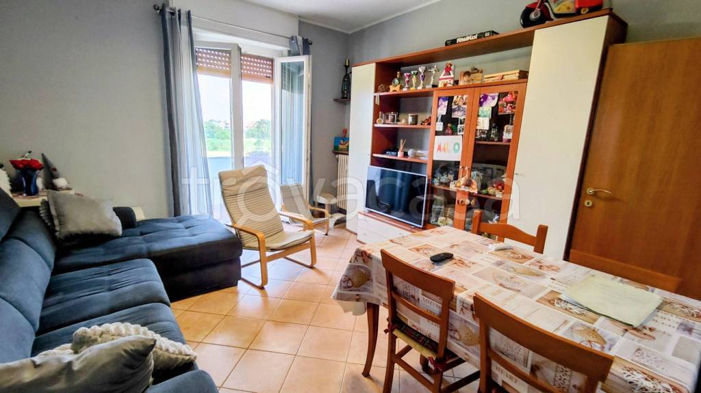 appartamento in vendita a Bareggio