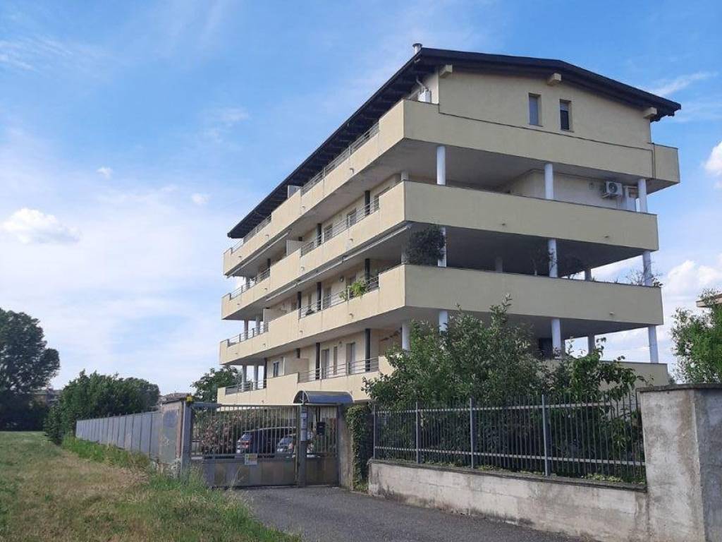 appartamento in vendita a Bareggio