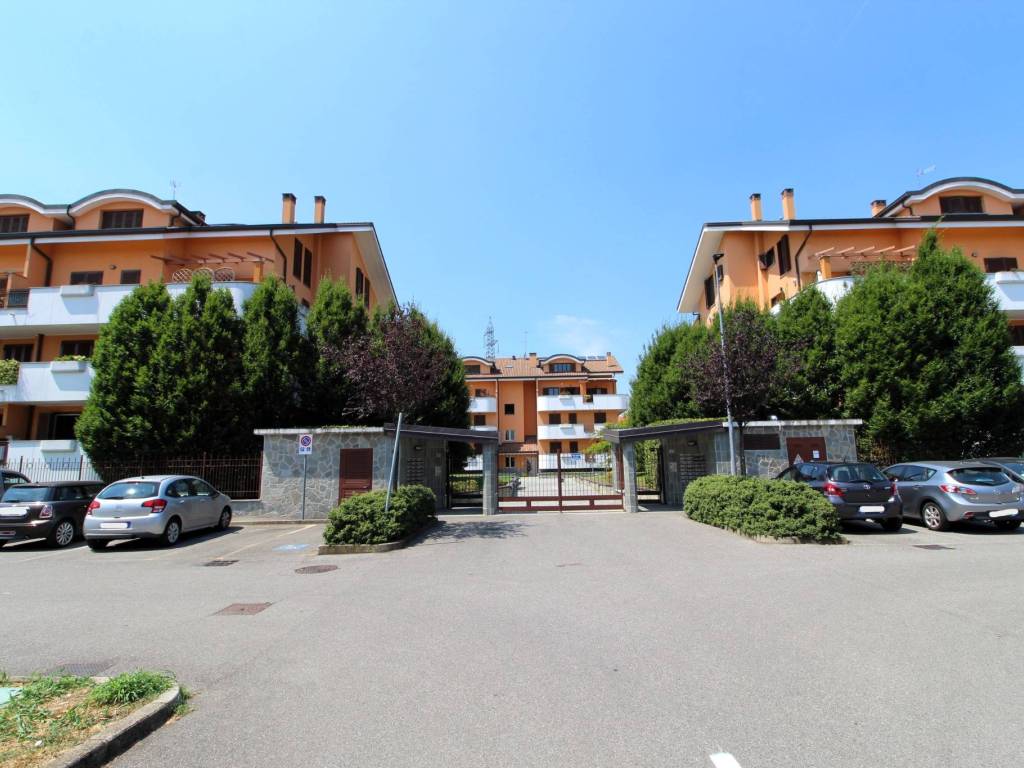 appartamento in vendita a Bareggio