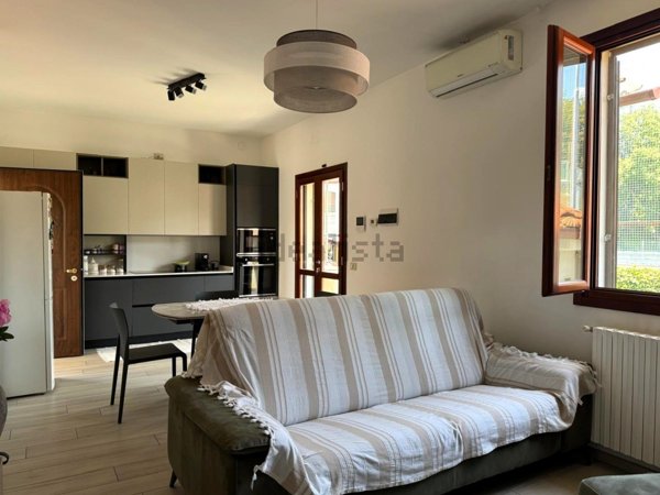 appartamento in vendita a Bareggio