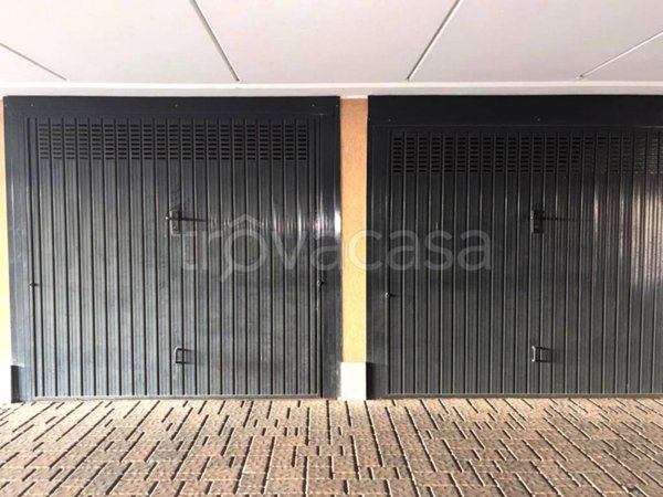 box auto in vendita a Bareggio
