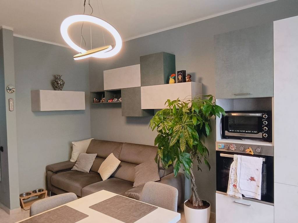 appartamento in vendita a Bareggio