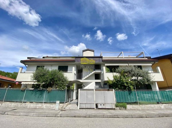 appartamento in vendita a Basiano