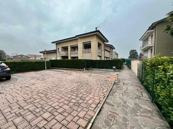 appartamento in vendita a Basiano