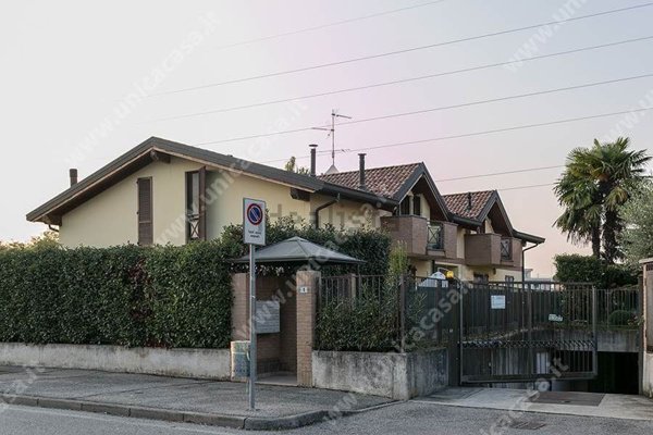 appartamento in vendita a Basiano
