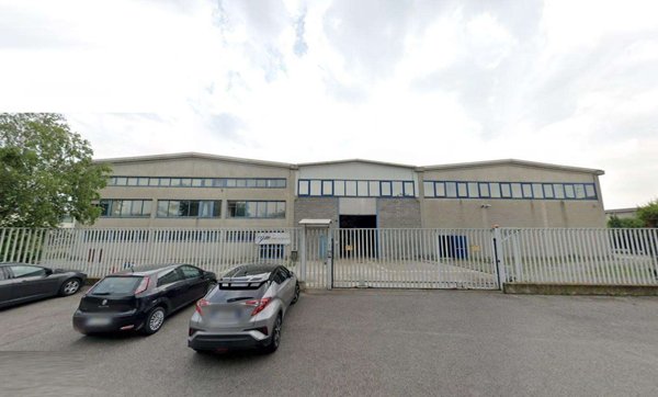 capannone in vendita a Basiano