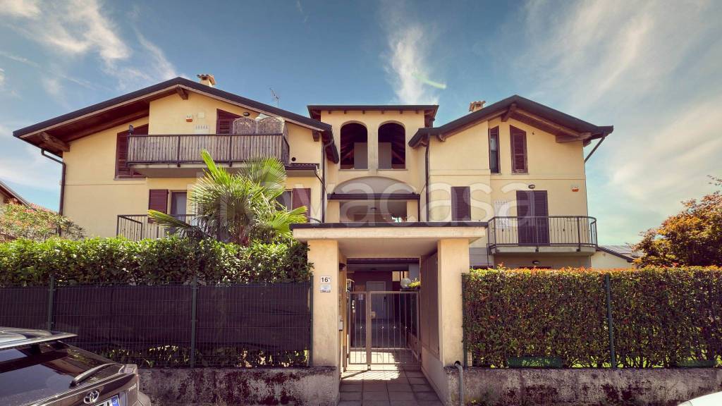 appartamento in vendita a Basiano