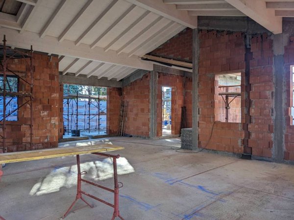 casa indipendente in vendita a Basiano