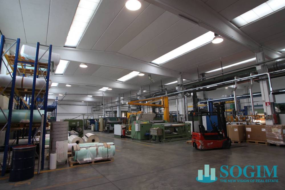 capannone in vendita a Basiano