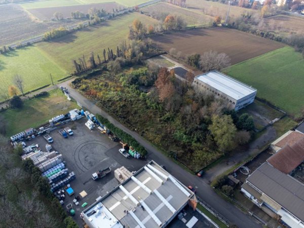 terreno edificabile in vendita a Basiano
