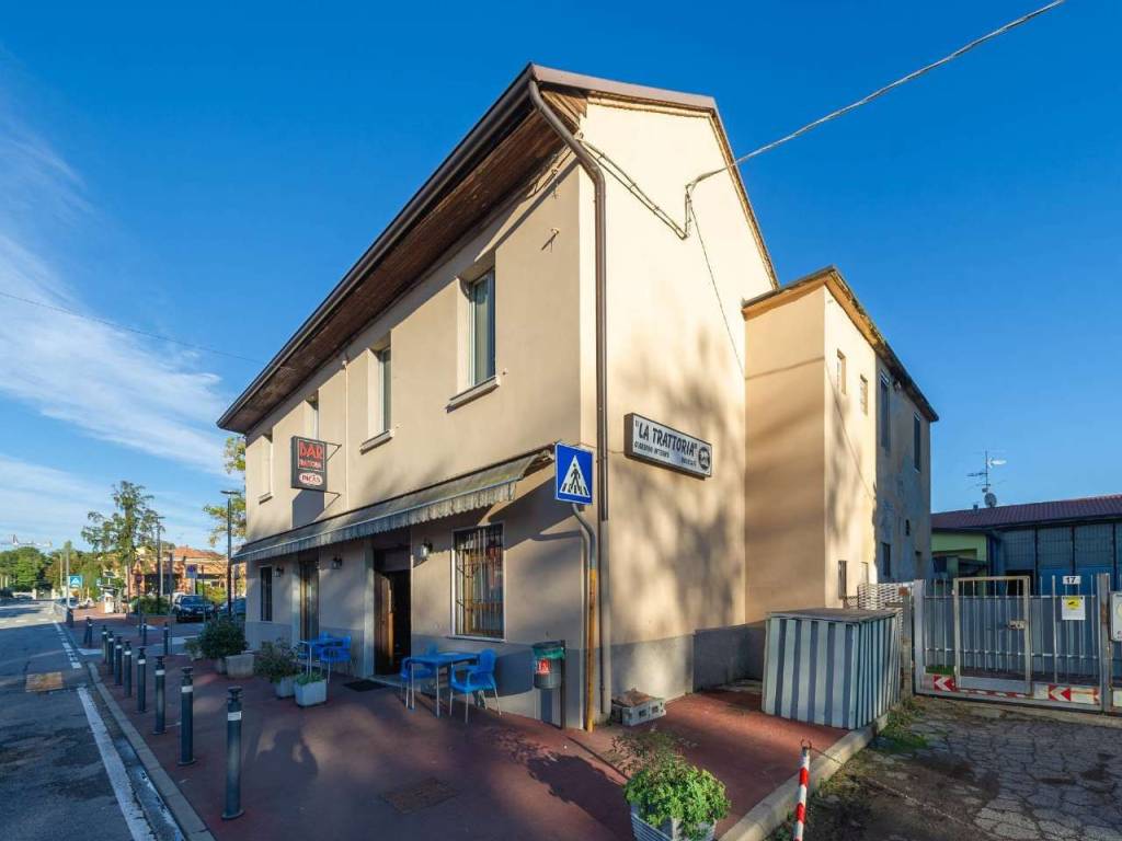 negozio in vendita a Basiano