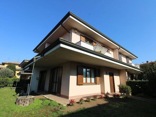 casa indipendente in vendita a Basiano