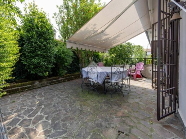 casa indipendente in vendita a Basiano
