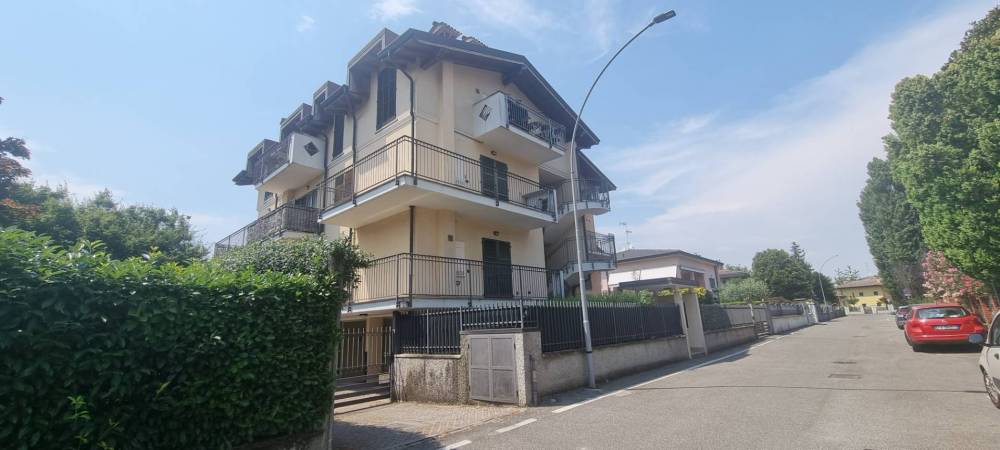 appartamento in vendita a Basiano