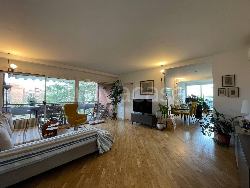 appartamento in vendita a Basiglio