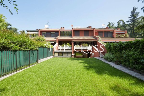 casa indipendente in vendita a Basiglio