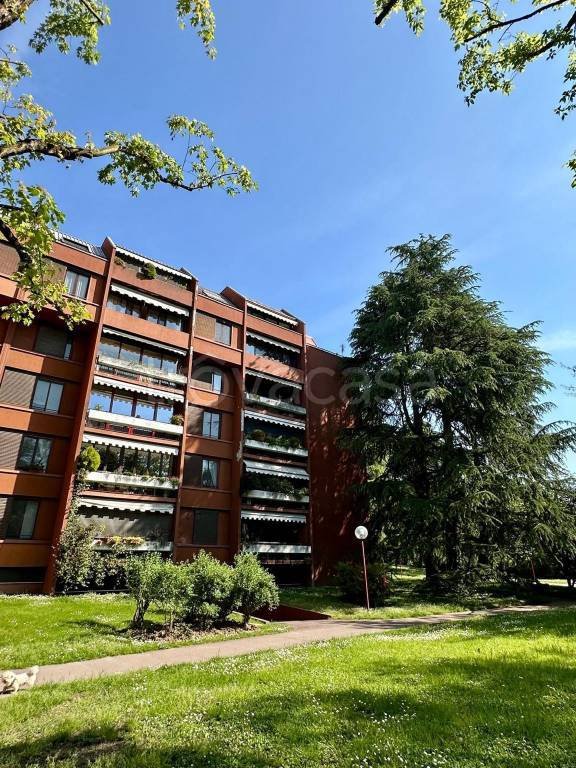 appartamento in vendita a Basiglio