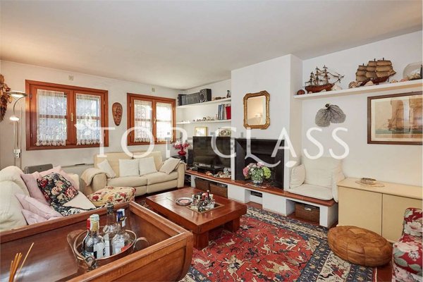 casa indipendente in vendita a Basiglio