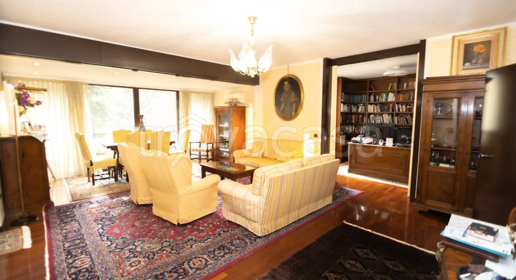 appartamento in vendita a Basiglio