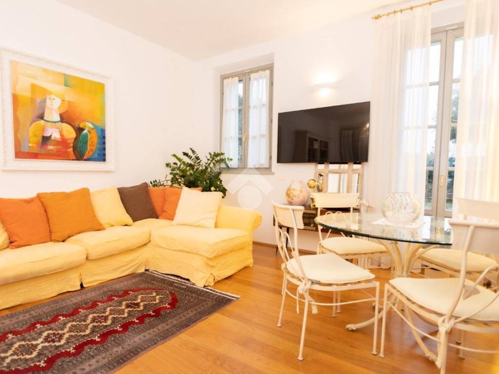 casa indipendente in vendita a Basiglio in zona Cascina Vione