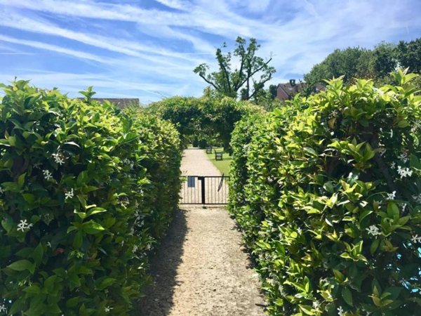casa indipendente in vendita a Basiglio in zona Cascina Vione