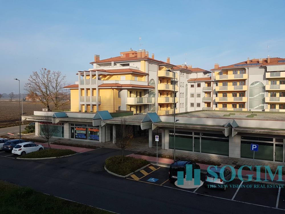 negozio in vendita a Basiglio