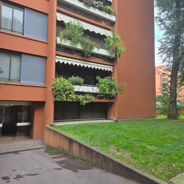 appartamento in vendita a Basiglio