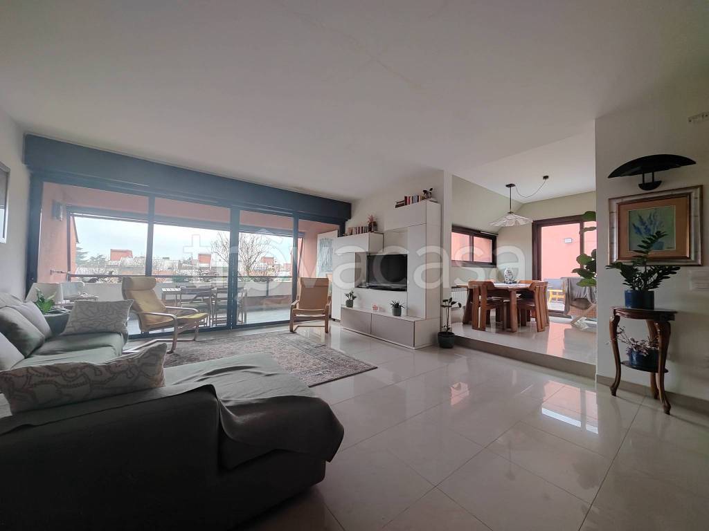 appartamento in vendita a Basiglio